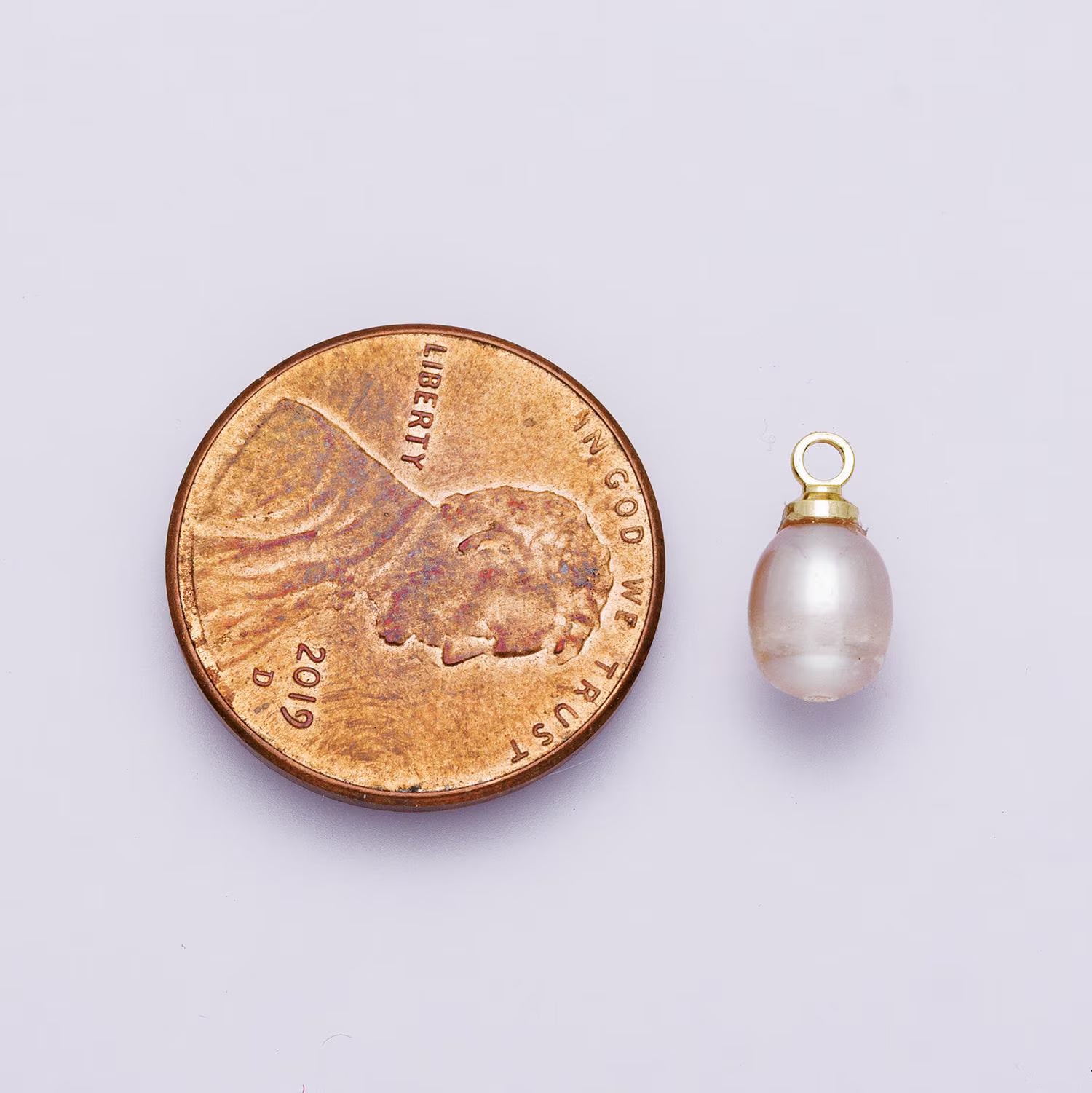 18K Gold Filled 11mm Pink Ringed Freshwater Pearl Oval Charm | P1956