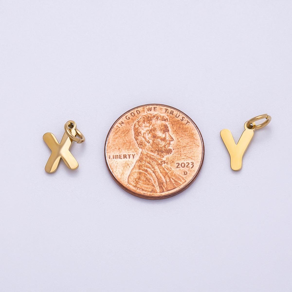 PVD Gold Plated Comic Font Initial Charm Dainty Alphabet Charm for Personalized Jewelry Tarnish Free Charms-667