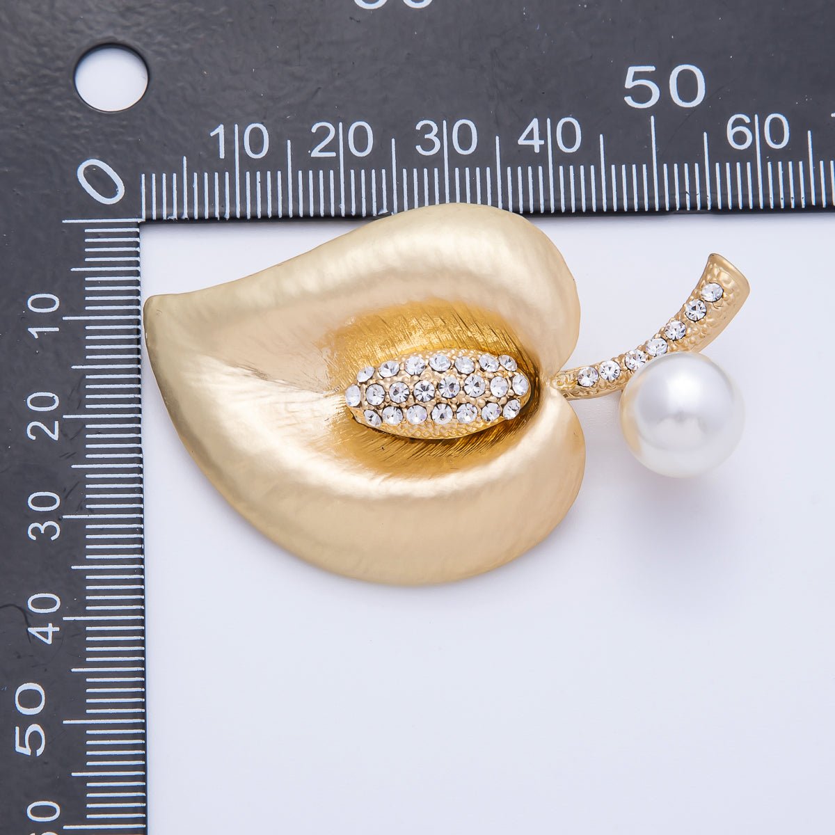 Matte Gold 58mm x 36mm Acrylic Pearl Leaf Nature Pin Brooch | BH - 035 - DLUXCA