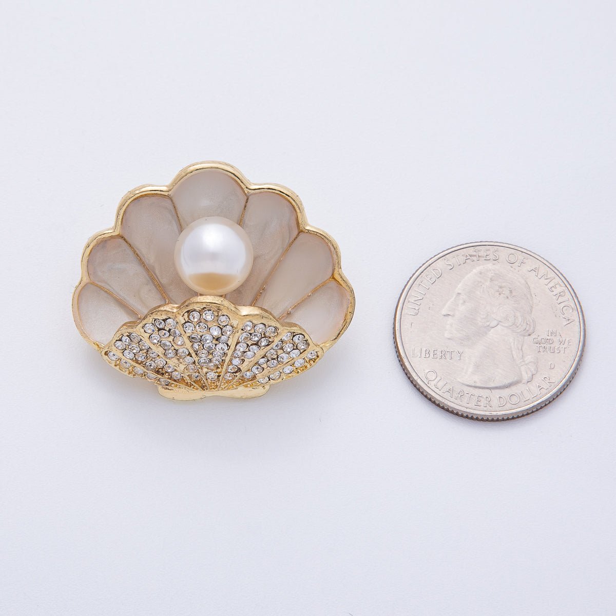 Mermaid Pearl - of - the - Sea Statement Shell Brooch Pin | BH - 009 - DLUXCA