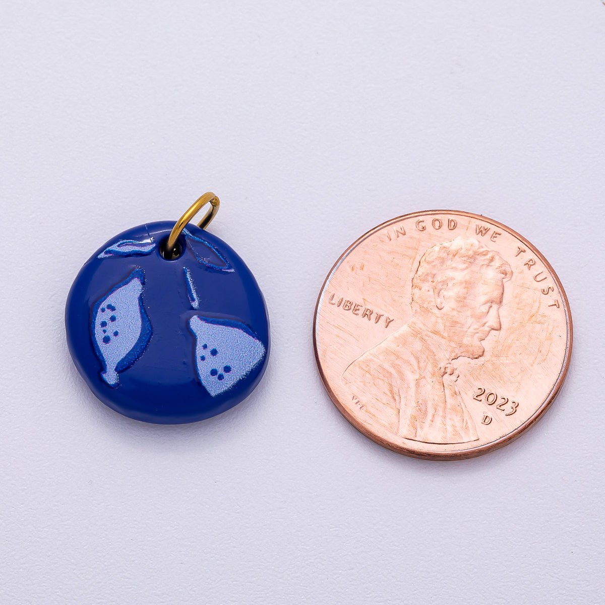 PVD Stainless Steel 15mm Blueberry Fruit Enamel Round Charm | Charms - 00514 - DLUXCA