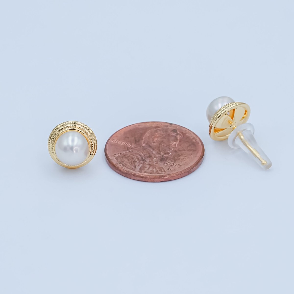 Round White Shell Pearl Band Stud Earrings in Gold & Silver | AE1030 AE1031 - DLUXCA