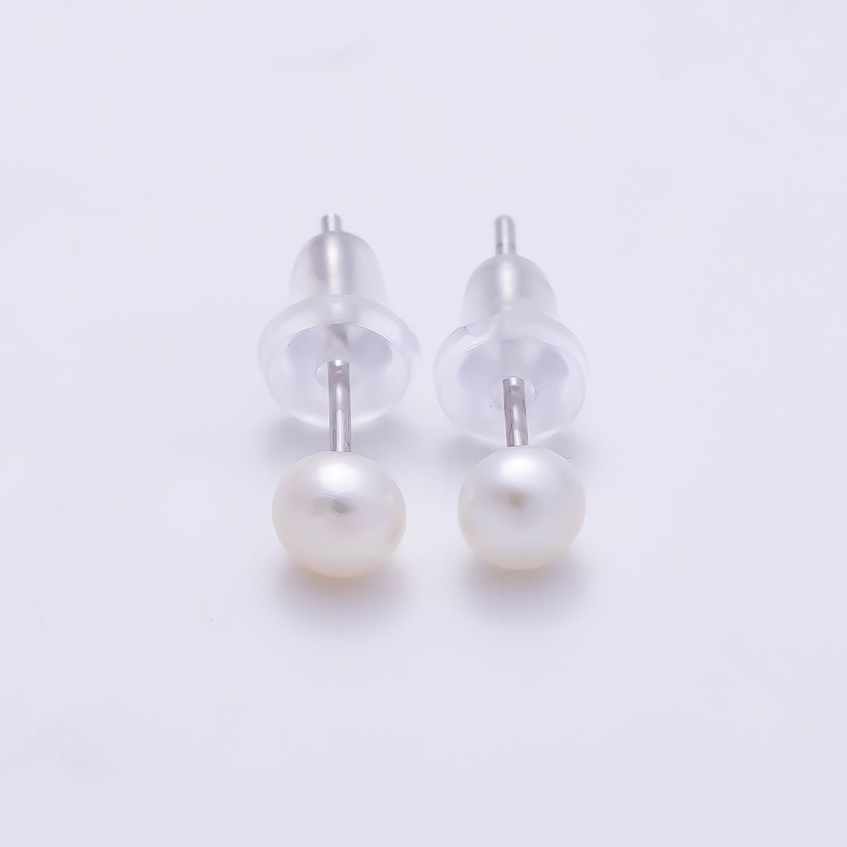 S925 Sterling Silver 4mm Shell Pearl Round Stud Earrings | Earrings-00696 - DLUXCA