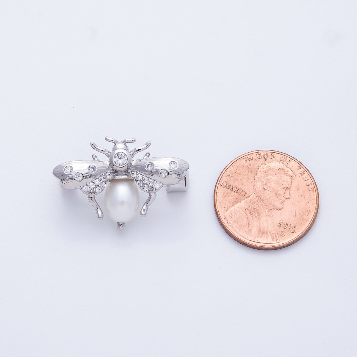 Silver 17mm x 24.5mm Clear CZ Faux Shell Pearl Bumble Bee Insect Pin Brooch | BH - 011 - DLUXCA