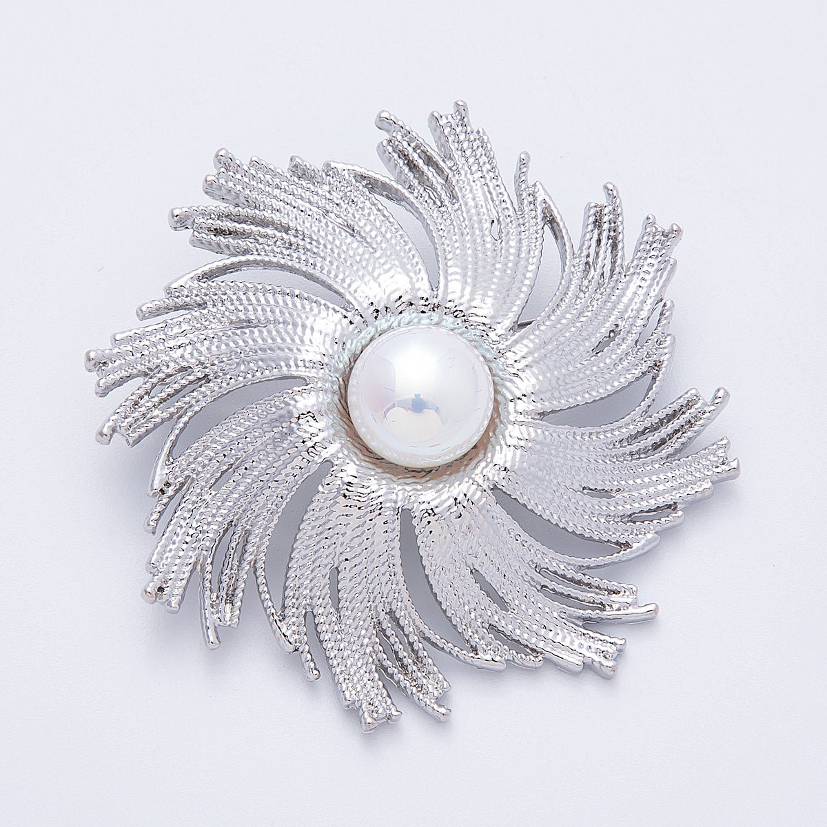 Silver 61.7mm x 59.3mm Shell Pearl Circular Celestial Sun Pin Brooch | BH - 097 - DLUXCA
