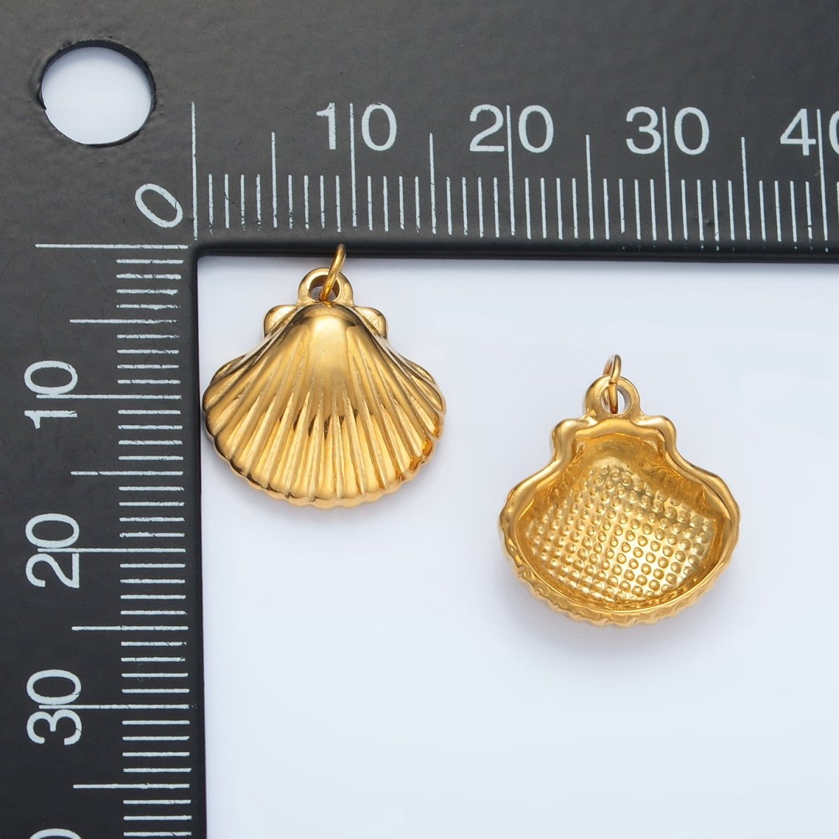 Stainless Steel 15mm Minimalist Clam Sea Shell Charm | P700 - DLUXCA