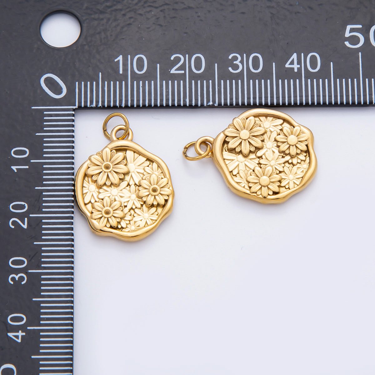 Stainless Steel 24mm Blooming Flower Round Framed Garden Charm | AH - 950 - DLUXCA