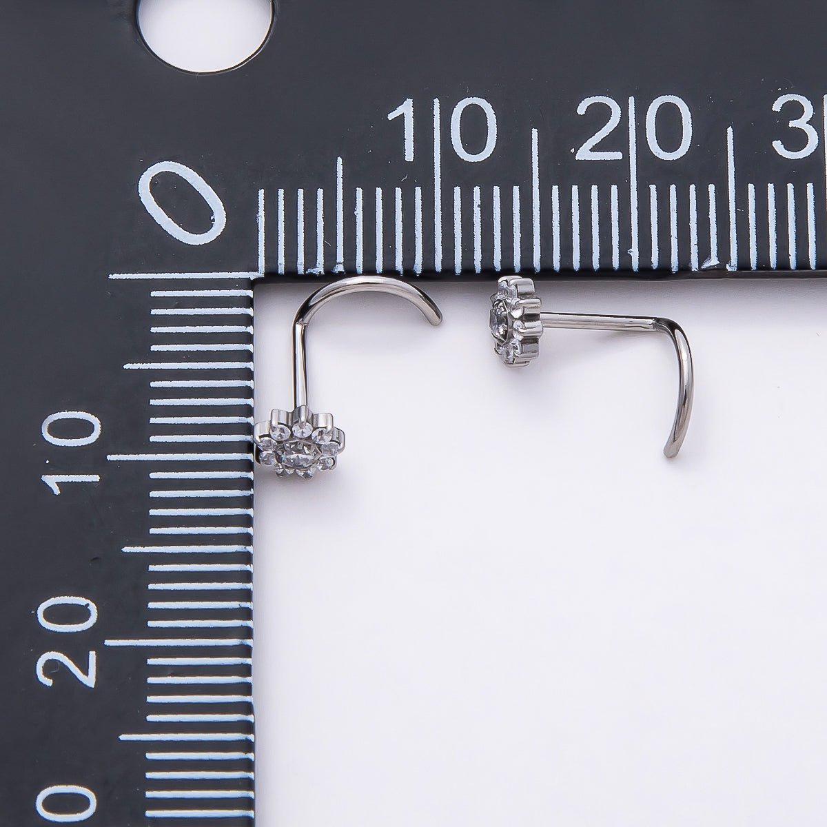 Stainless Steel 5mm Clear CZ Flower Cartilage Nose Single Piercing Stud | Findings-00201 - DLUXCA