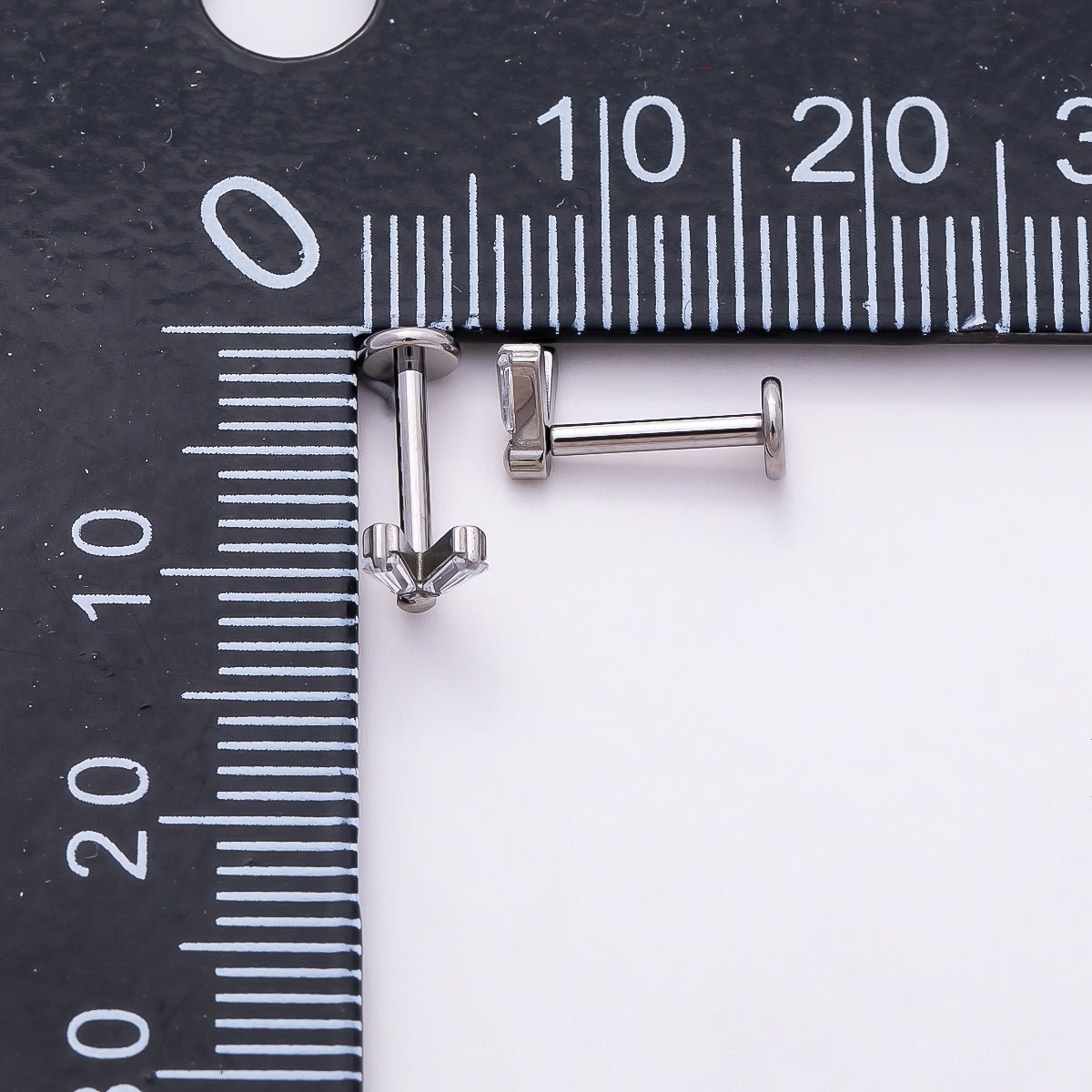 Stainless Steel 5mm V-Shaped Baguette CZ Single Cartilage Piercing Flat Back Stud | Findings-00203 - DLUXCA