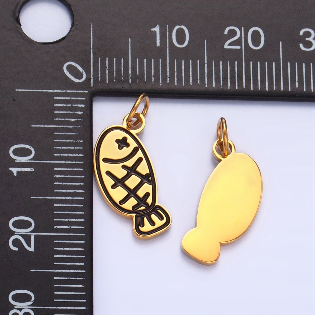 Stainless Steel Black Enamel Outline Fish Sea Animal Charm | P1320 - DLUXCA