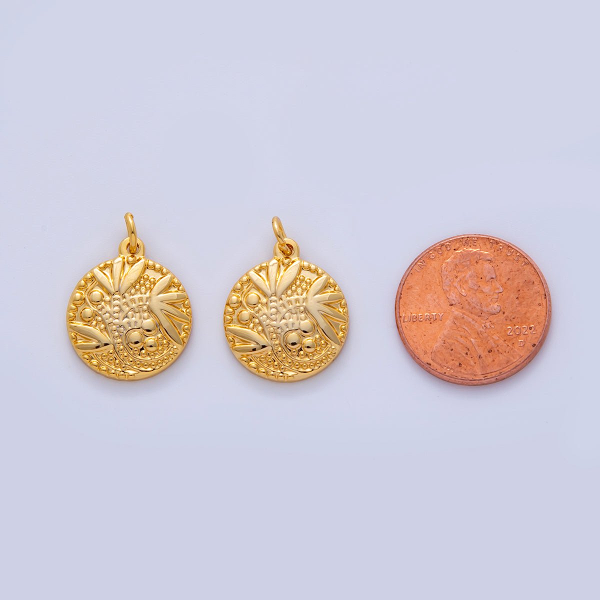 Stainless Steel Circular Plant Flower Dotted Round Charm | AF321 - DLUXCA