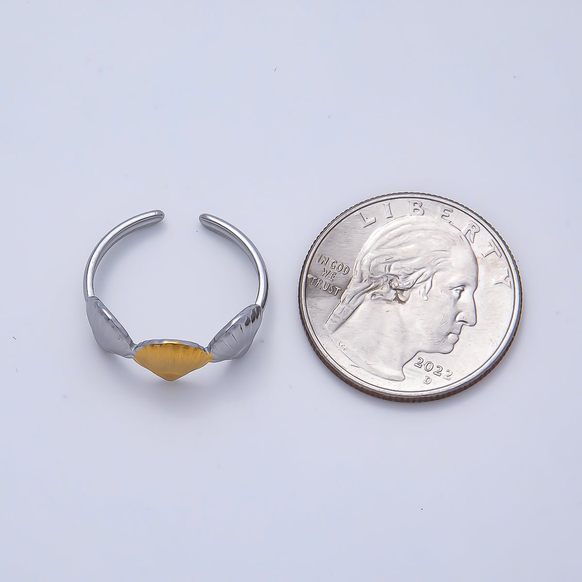 Stainless Steel Mixed Metal Minimalist Triple Scallop Sea Shell Ring | Rings-00190 - DLUXCA