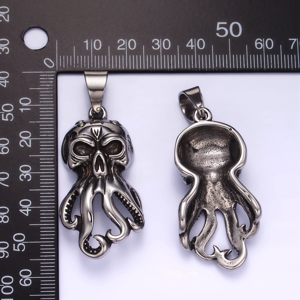 Stainless Steel Octopus Charms Monster Alien Pendant | P1432 - DLUXCA