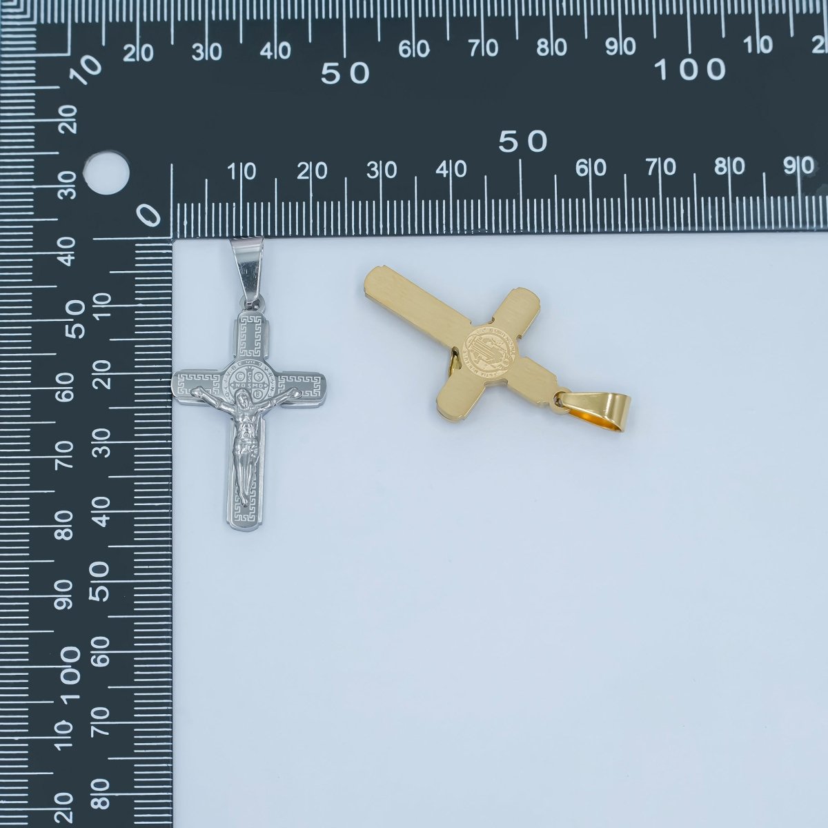 Stainless Steel SMQLIVB PAX VRSNSMV Crucifix Cross Pendant in Gold & Silver | P974 - DLUXCA