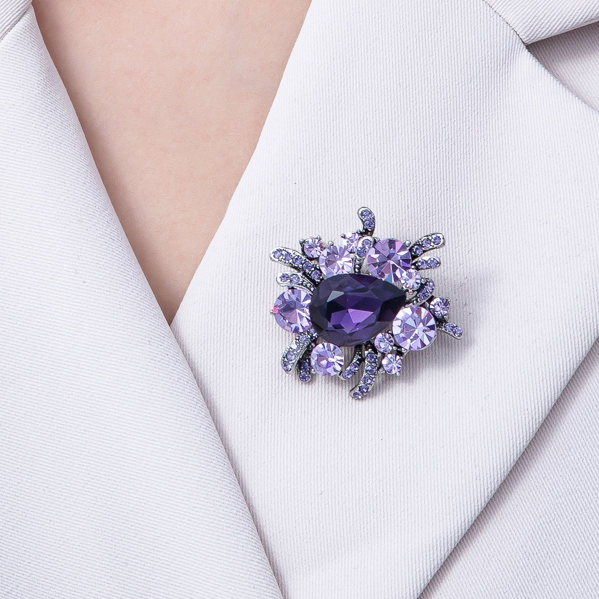 Vintage Antique Silver Brooch Purple Amethyst Crystal Pin | BH - 001 - DLUXCA