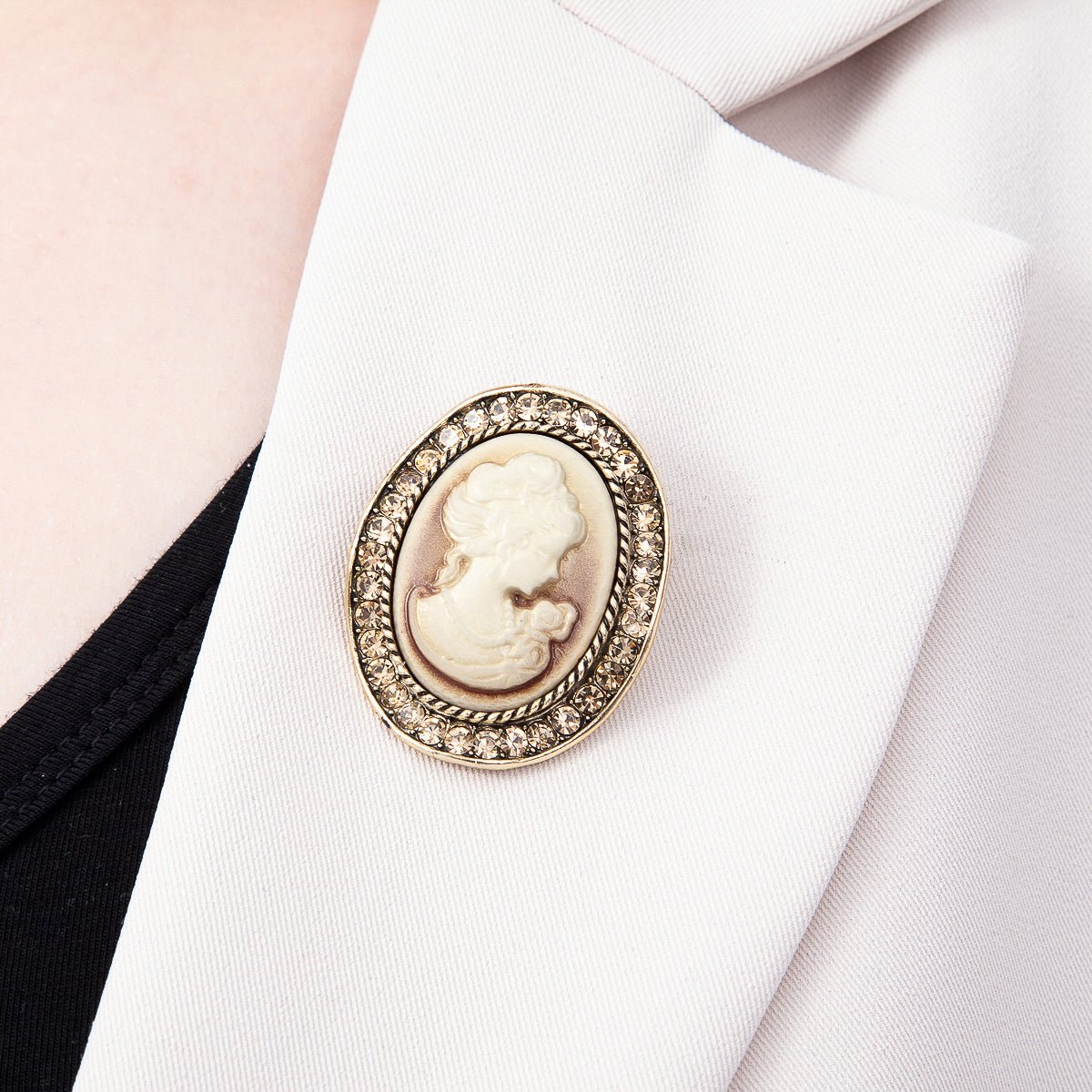 Vintage Gold 41mm Lady Portrait Cameo Peach Champagne Rhinestone Oval Pin Brooch | BH-00172 - DLUXCA