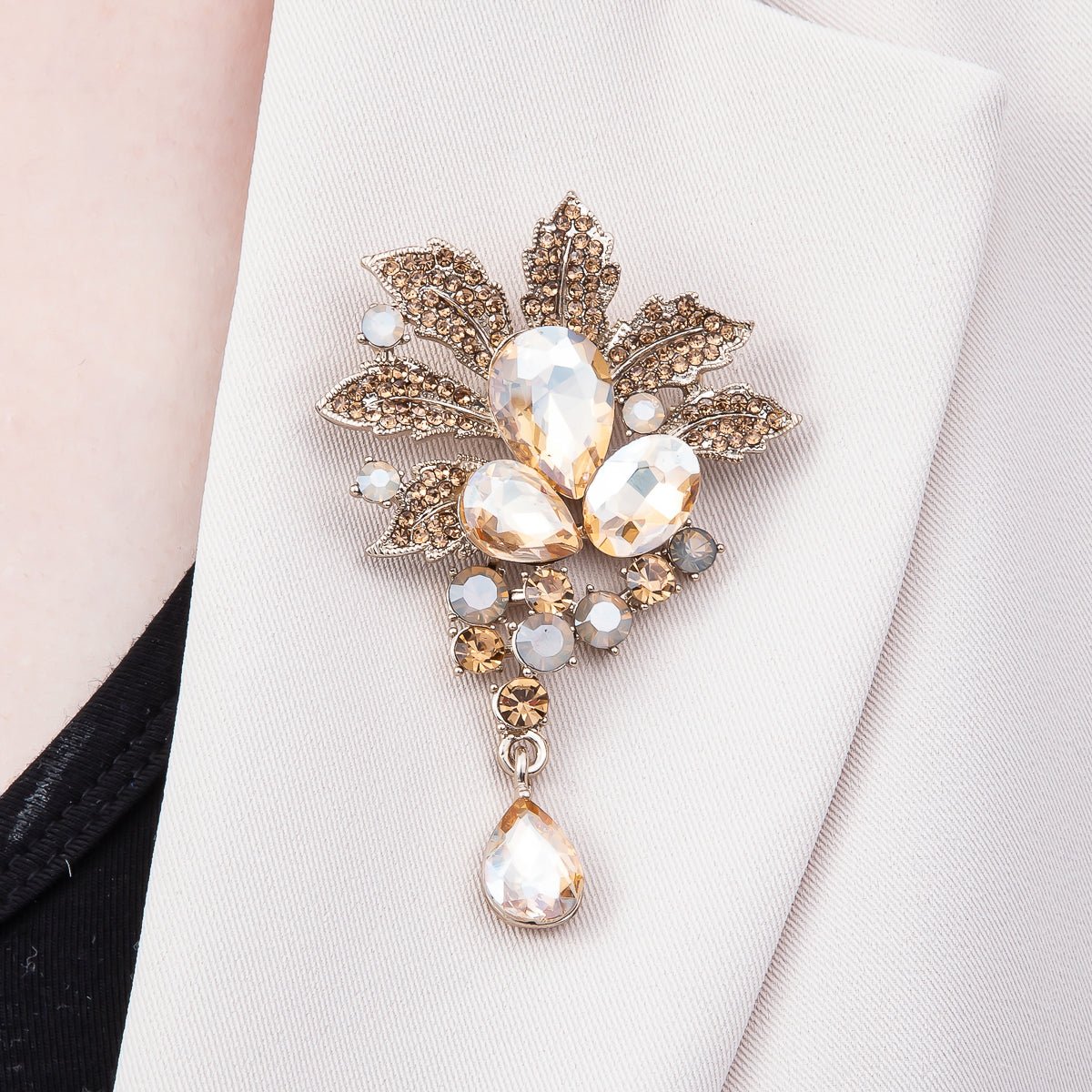 Vintage Gold 79.5mm x 50mm Green, Blue, Peach Rhinestone Flower Pin Brooch | BH - 147 BH - 148 - DLUXCA
