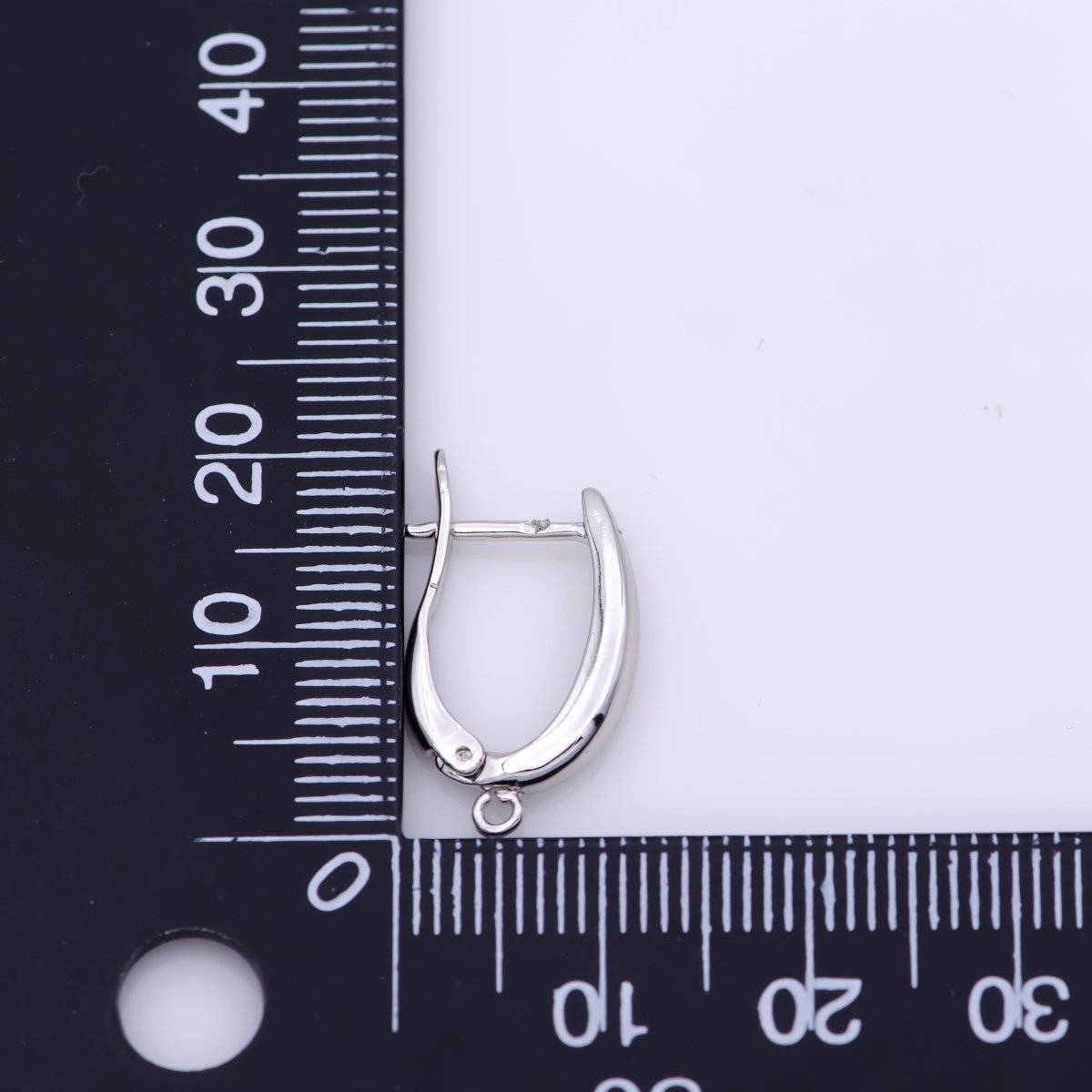 White Gold Filled 20mm Minimalist Open Loop English Lock Hoop Earrings Findings | Z846 - DLUXCA