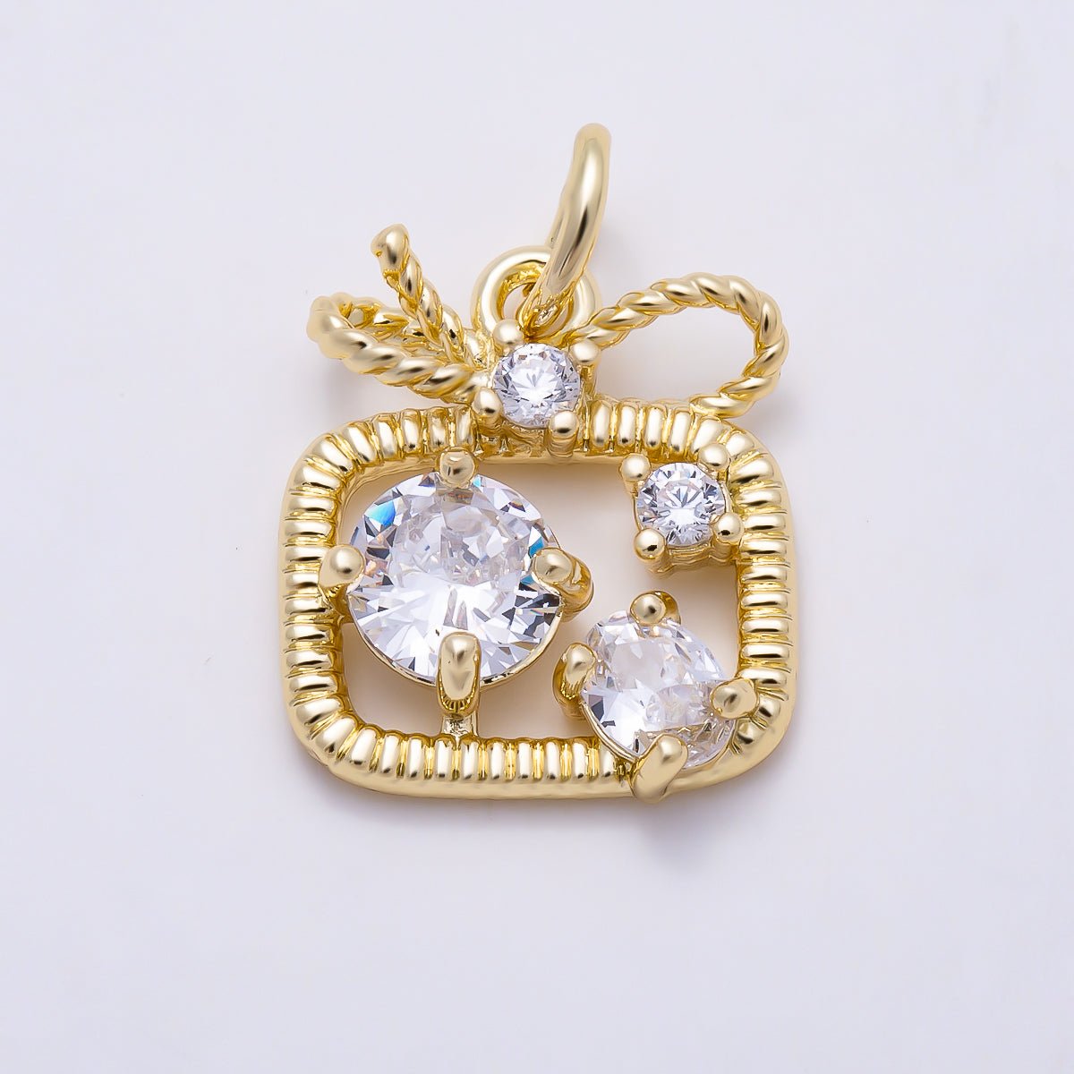WINTER CHRISTMAS 16K Gold Filled 13mm Clear CZ Cluster Gift Box Ribbon Open Ribbed Charm | Charms-01602 - DLUXCA