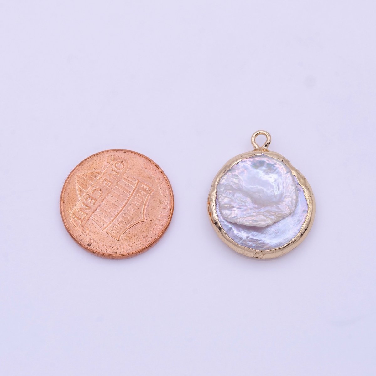1 Piece Natural Pearl Gold bezel connector approx. 18mm round shape gold plated Charm Pendant P-1844 - DLUXCA