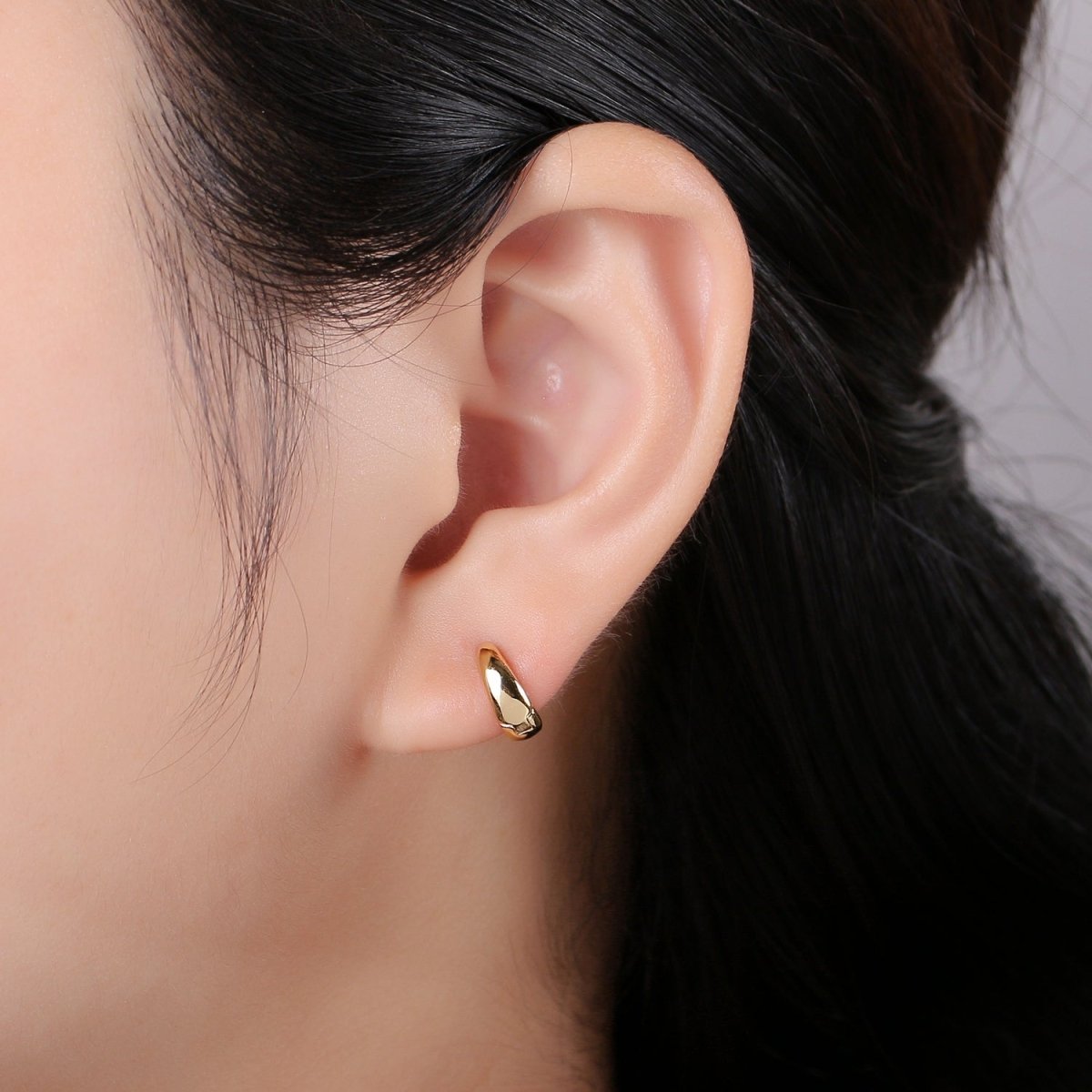 10mm Tiny gold hoops, Small Dainty hoops, Dainty earrings,Huggie earrings, Small hoops, Mini hoops gold,Gold hoops, Minimalist earring Q-238 - DLUXCA