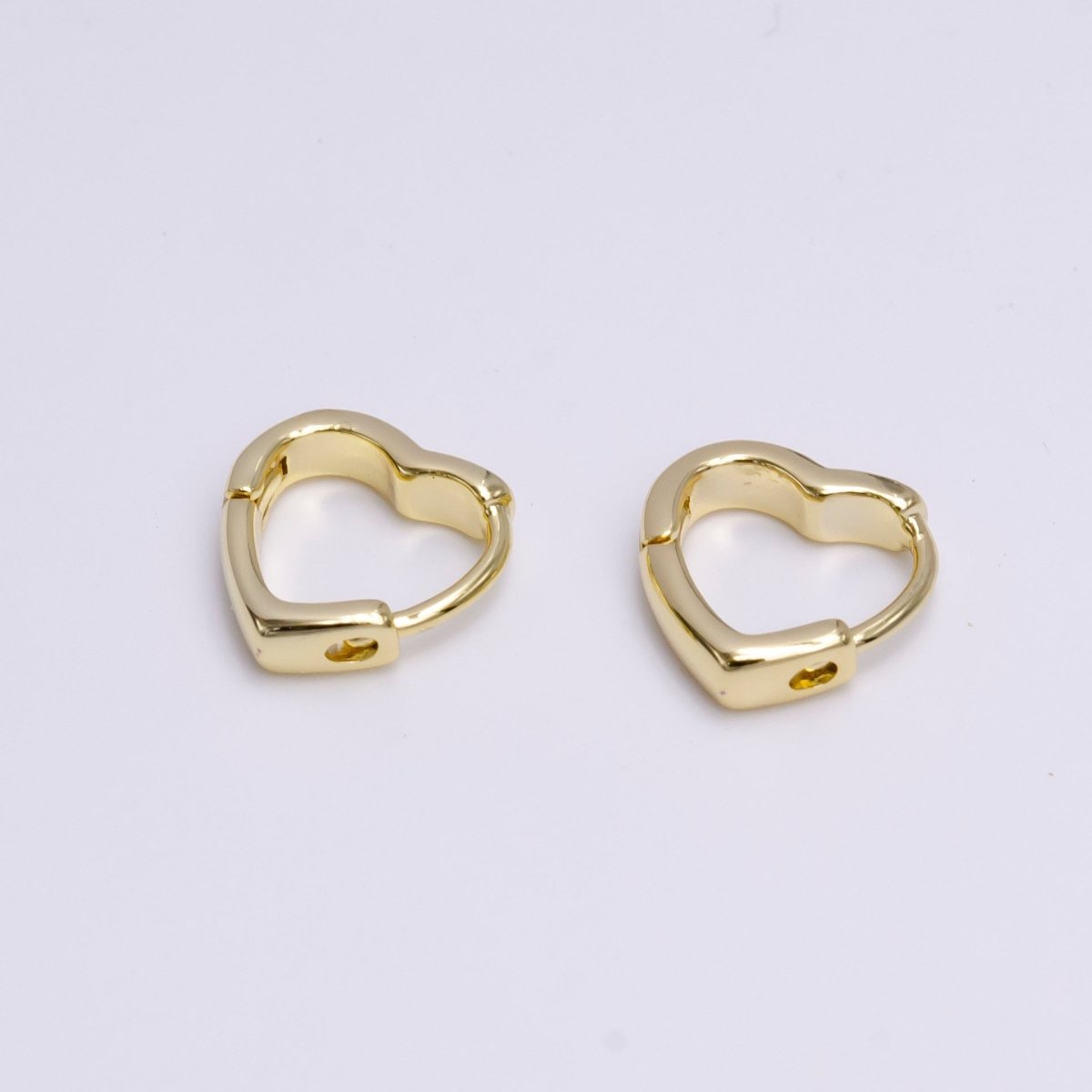 14K Gold Filled 10mm Heart Huggie Cartilage Earrings | Y-932 - DLUXCA