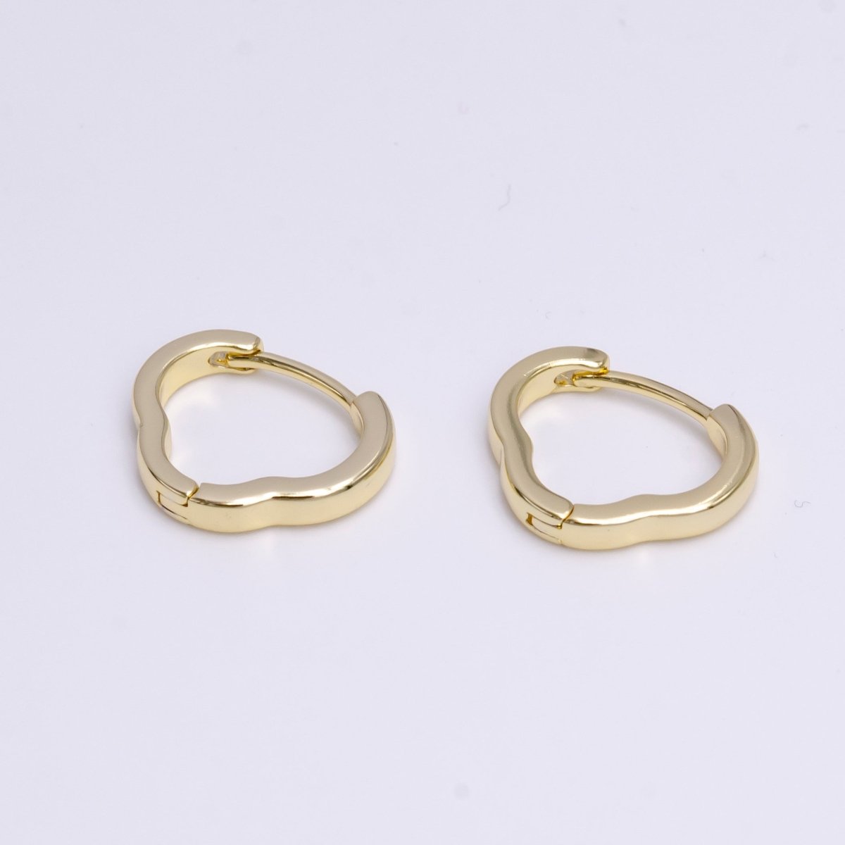 14K Gold Filled 11.5mm Abstract Quatrefoil Minimalist Cartilage Huggie Earrings | Y-935 - DLUXCA