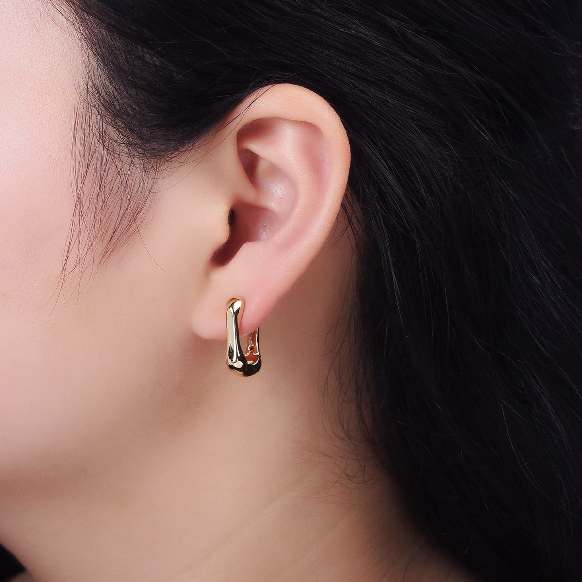 14K Gold Filled 14mm Geometric Molten Oblong Hoop Earrings | AE818 - DLUXCA