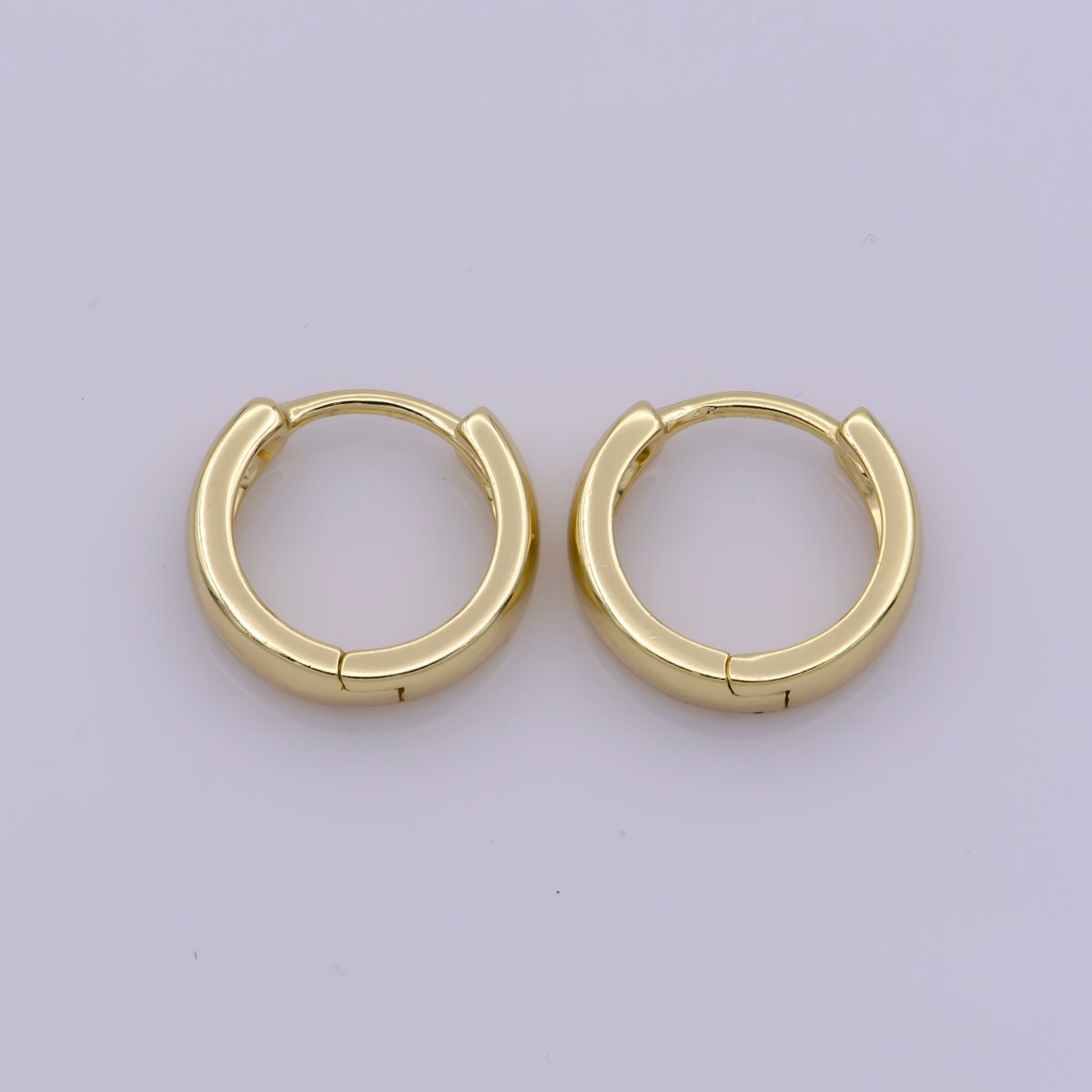 14K Gold Filled 14mm Minimalist Flat Huggie Hoop Earrings | Leo-565 - DLUXCA
