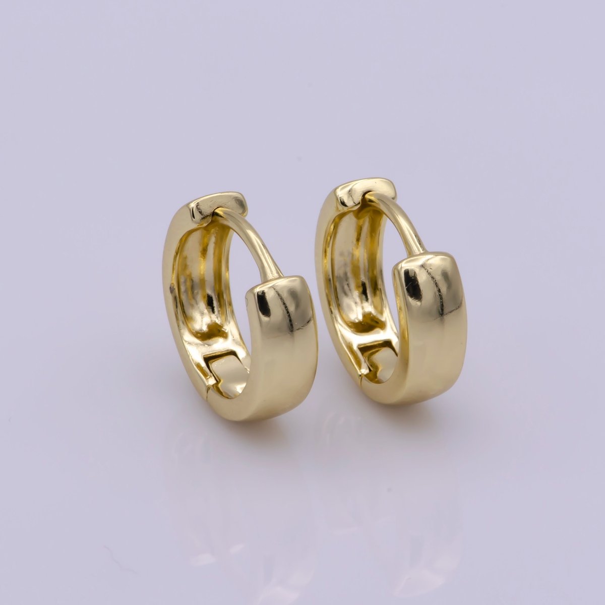14K Gold Filled 14mm Minimalist Flat Huggie Hoop Earrings | Leo-565 - DLUXCA