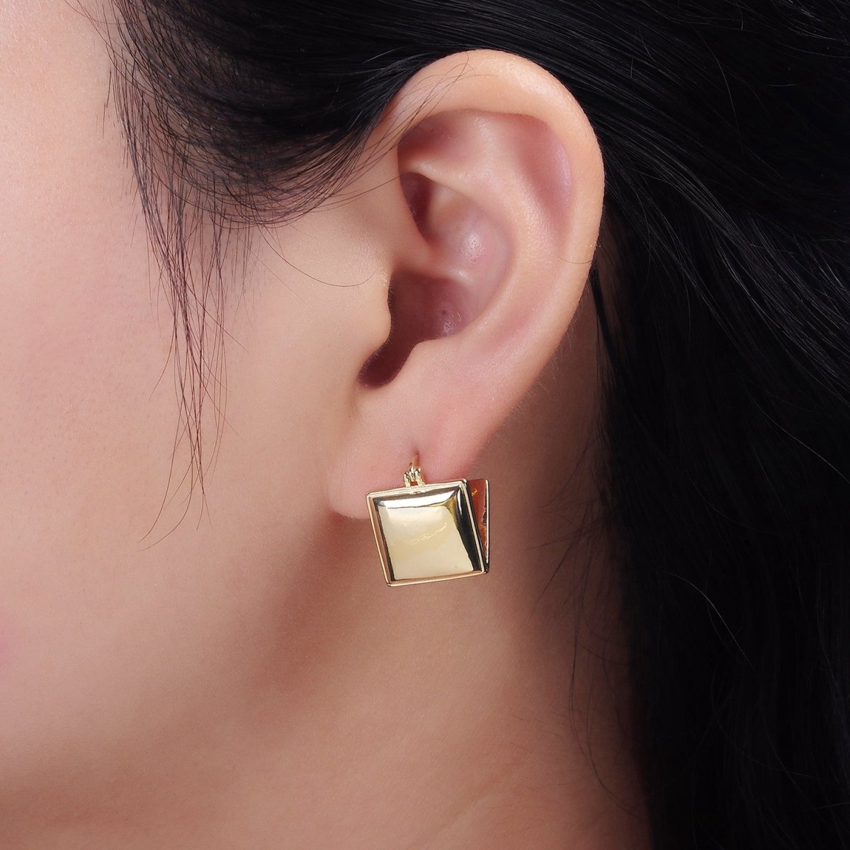 14K Gold Filled 15mm Square Double Sided Modern Statement Latch Hoop Earrings | V063 - DLUXCA