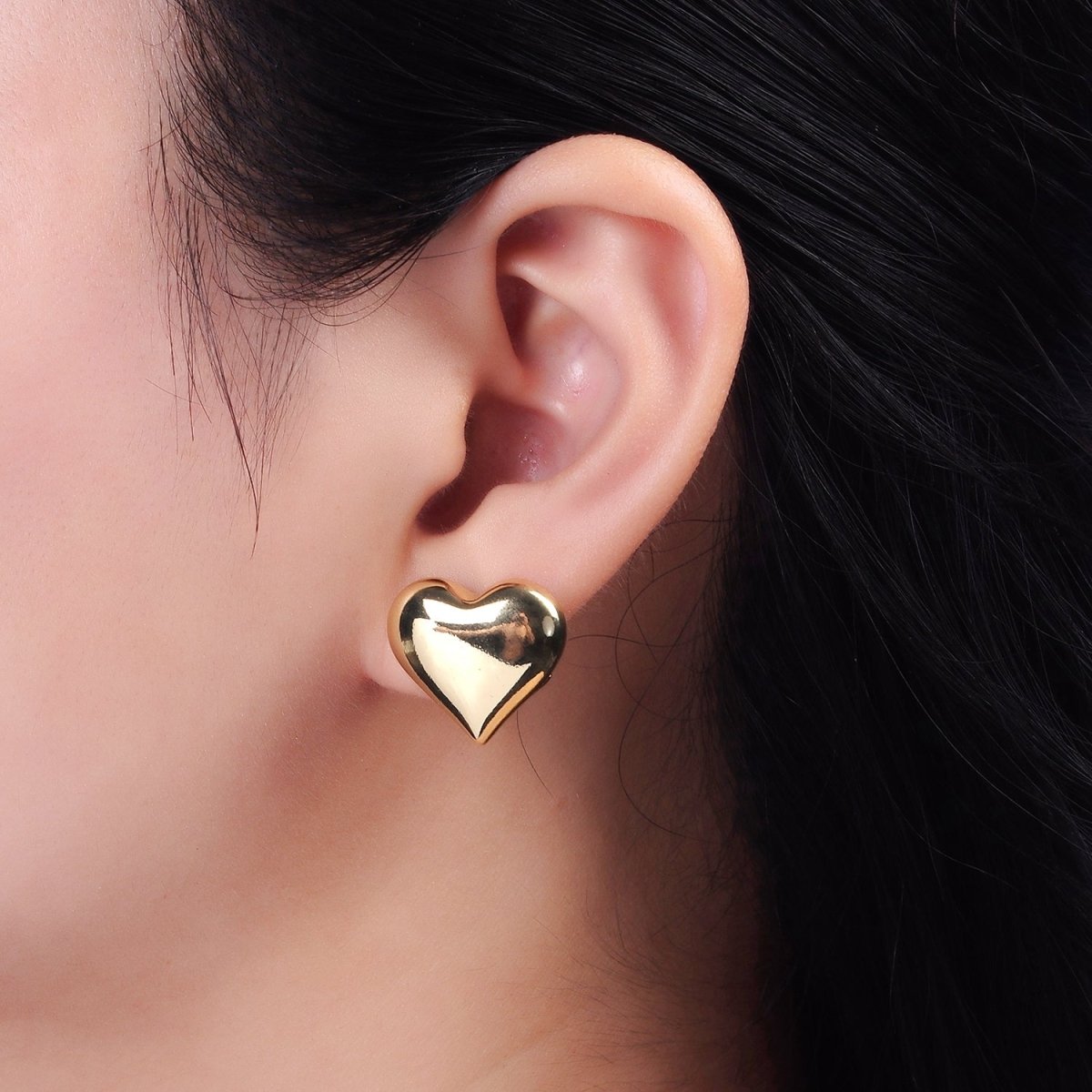 14K Gold Filled 18mm Heart Dome Minimalist Stud Earrings | V297 - DLUXCA