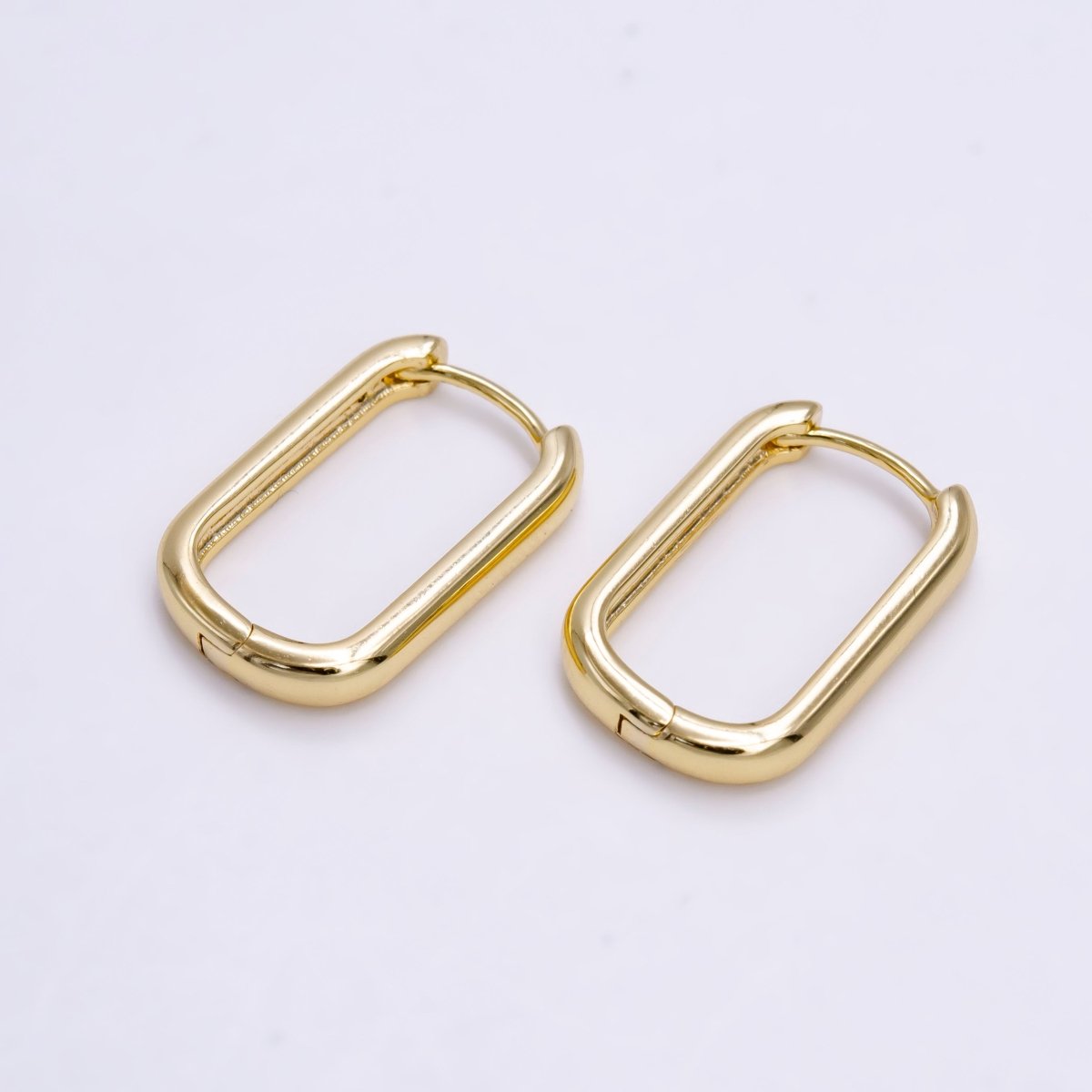 14K Gold Filled 18mm Oblong Minimalist Huggie Hoop Earrings | AE1101 - DLUXCA