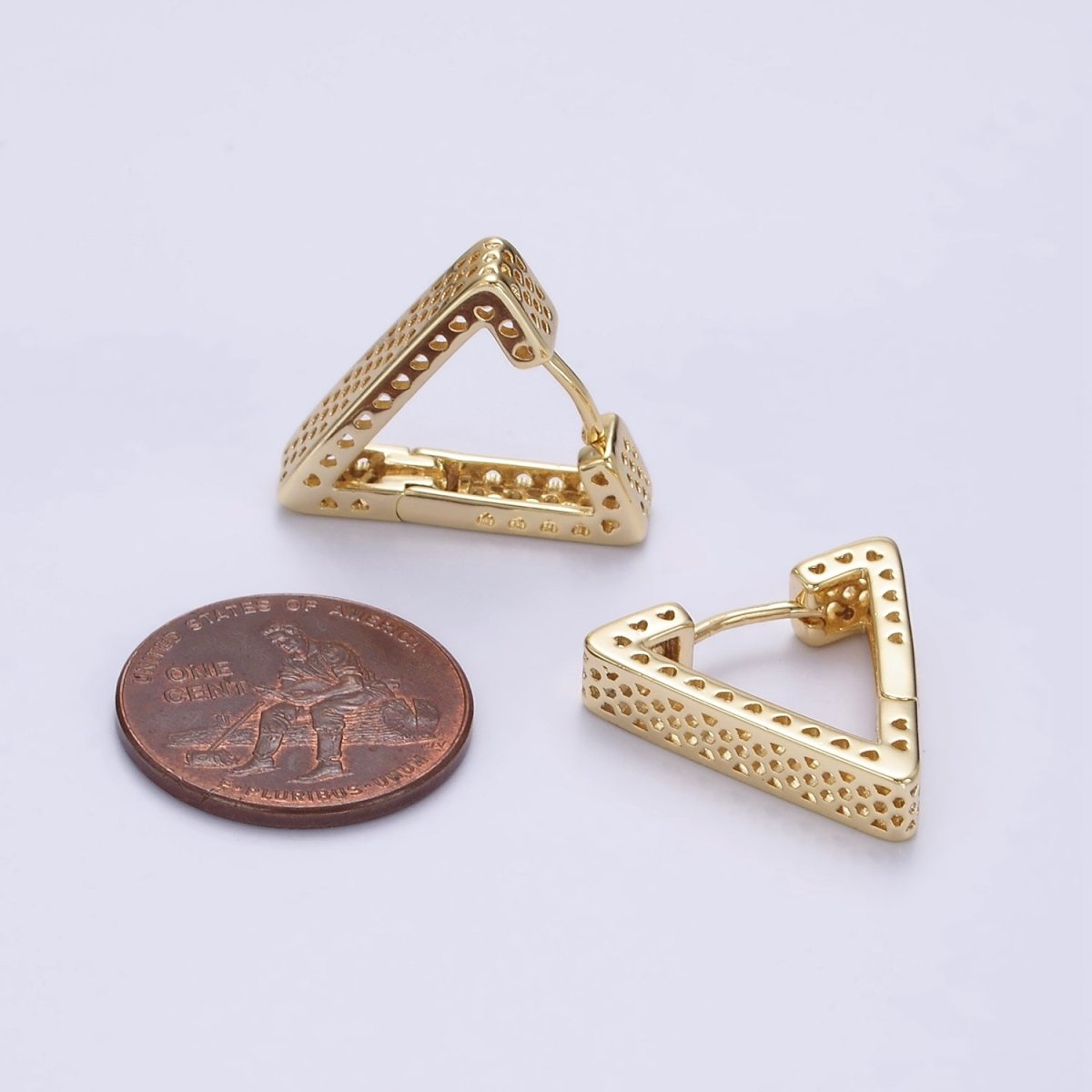 14K Gold Filled 20mm Heart Hexagonal Filigree Triangle Hoop Earrings | AE721 - DLUXCA