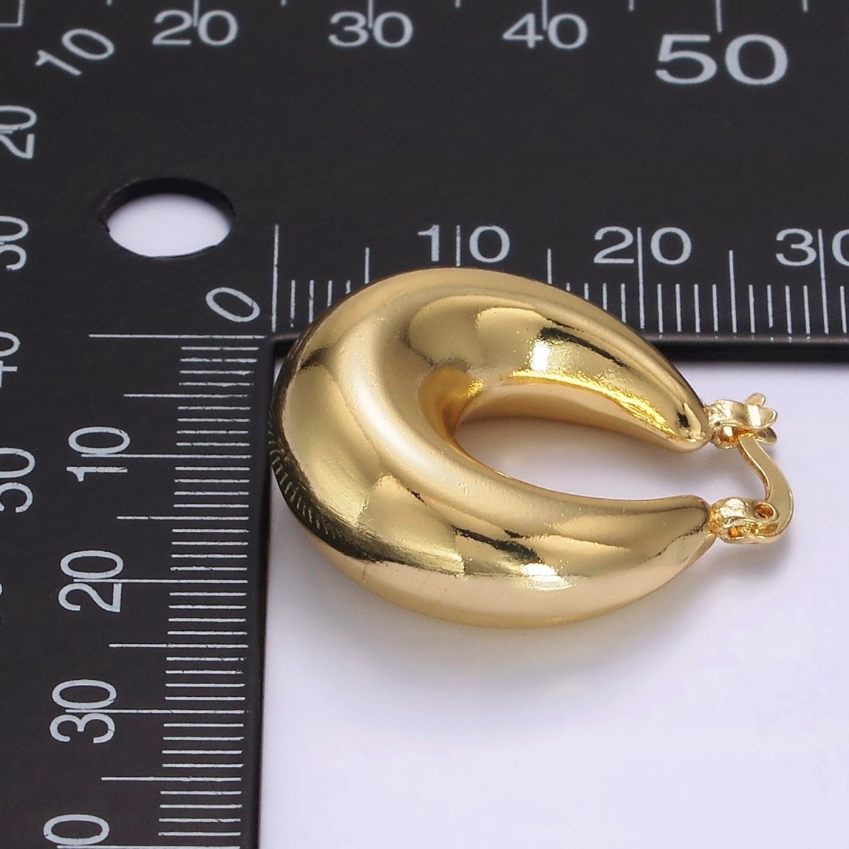 14K Gold Filled 25mm Wide Chubby U-Curved Latch Hoop Earrings | AE356 - DLUXCA