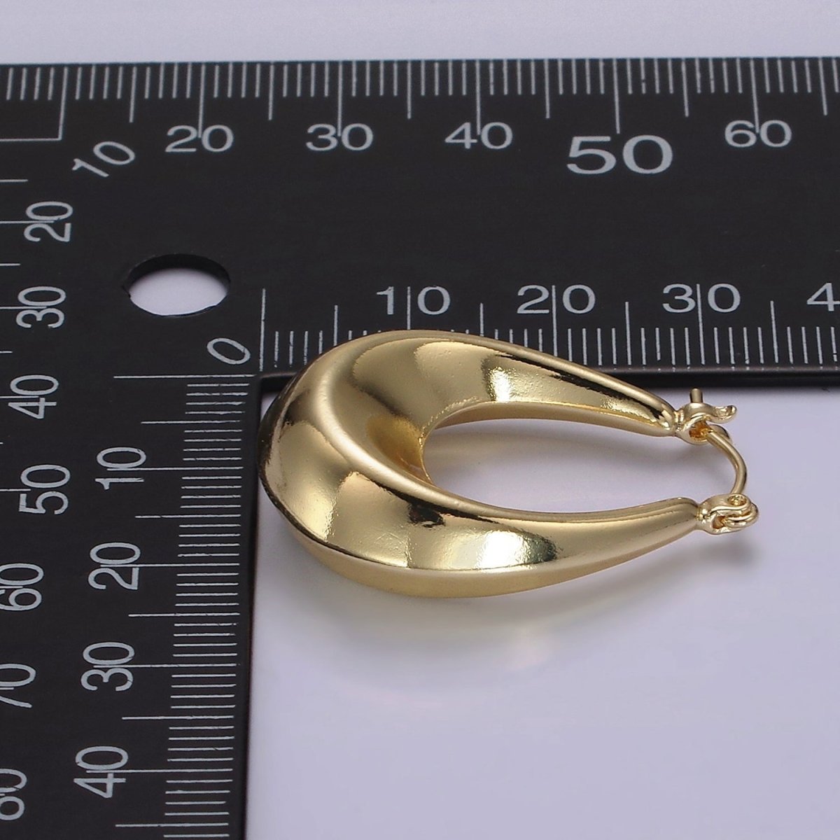 14K Gold Filled 30mm Chubby Curved U-Shaped Minimalist Latch Hoop Earrings | AE383 - DLUXCA