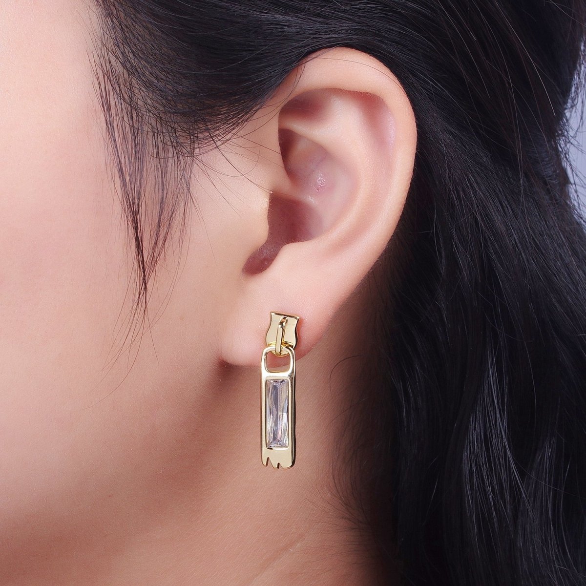 14K Gold Filled Clear Baguette Bar Drop Dangle Stud Earrings | Y-285 - DLUXCA