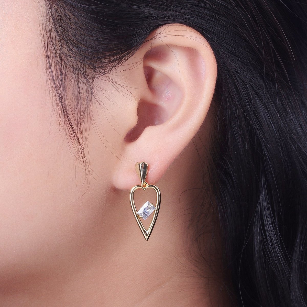 14K Gold Filled Clear Baguette CZ Heart Drop Dangle Stud Earrings | V-006 - DLUXCA