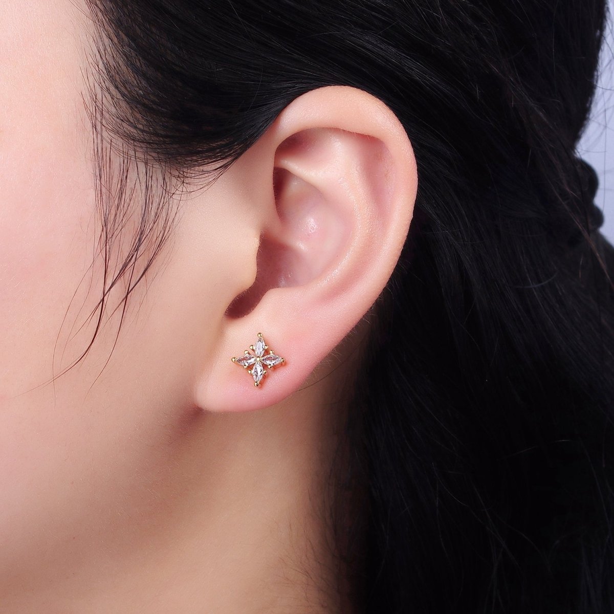 14K Gold Filled Clear Marquise Flower Petal Stud Earrings | AE860 - DLUXCA