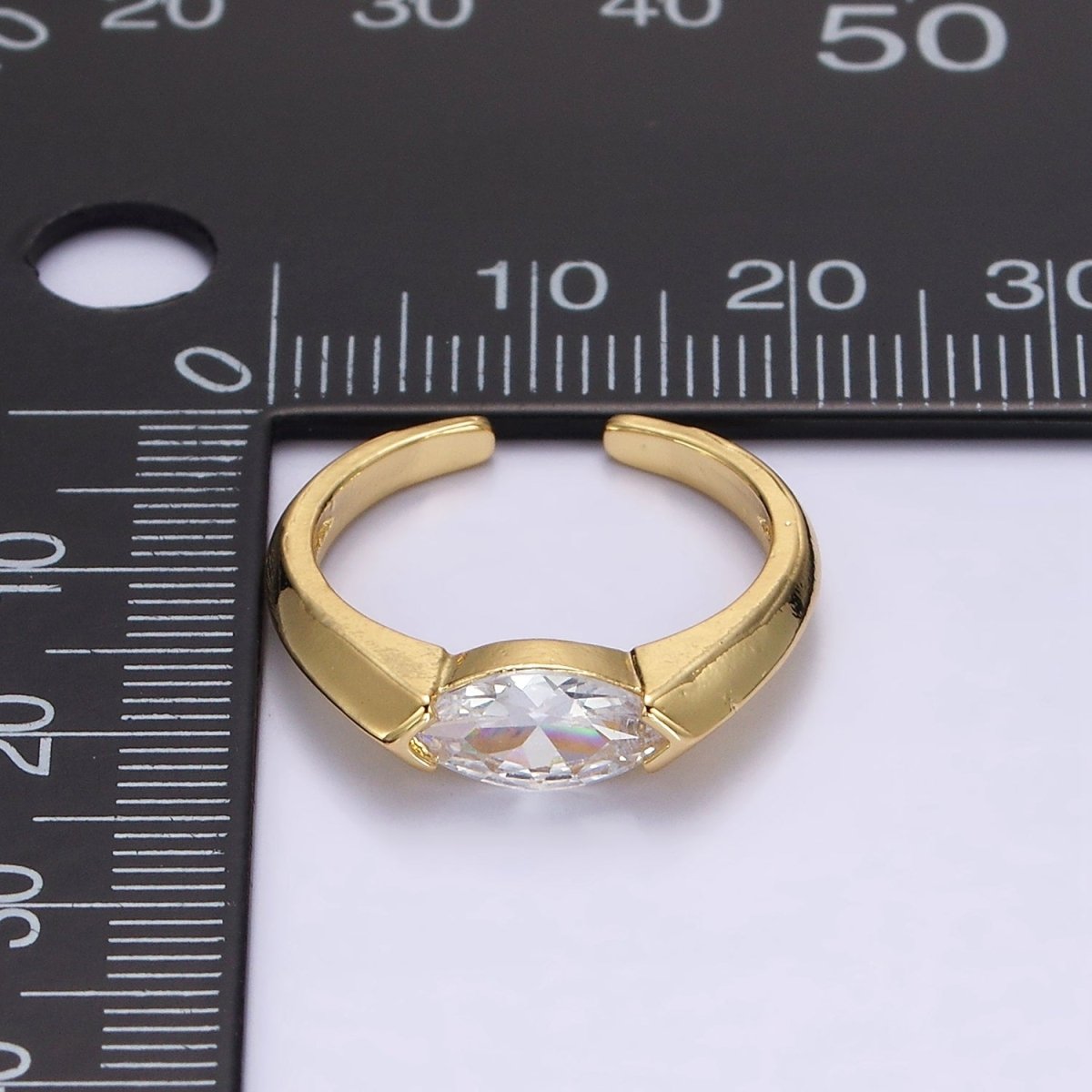 14K Gold Filled Clear Marquise Solitaire Edged Band Ring | O1072 - DLUXCA