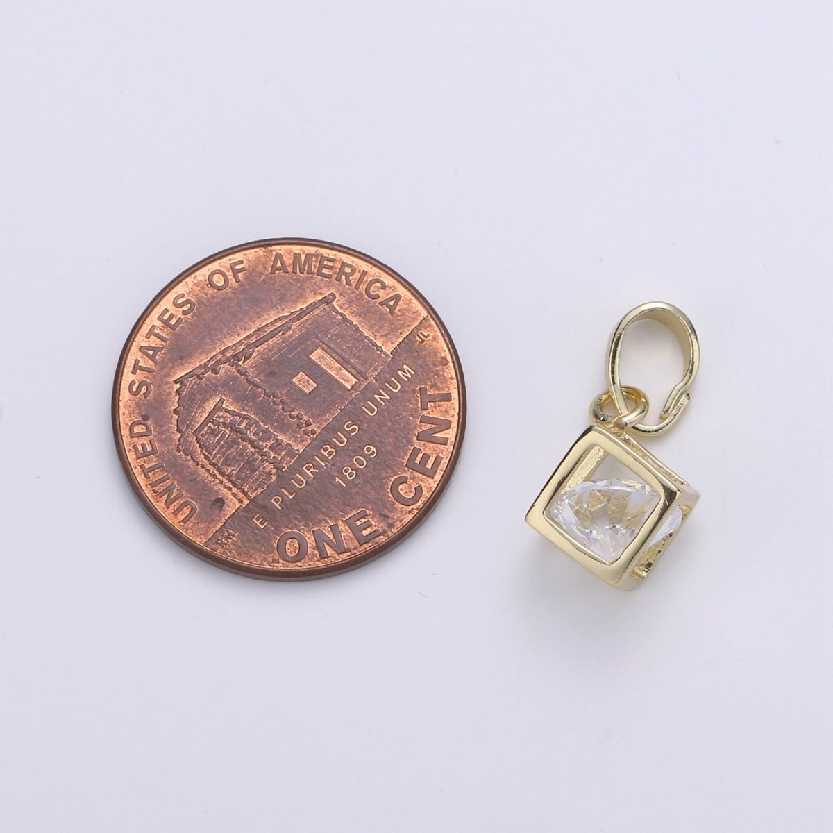 14K Gold Filled Cube Pendants J-090 - DLUXCA