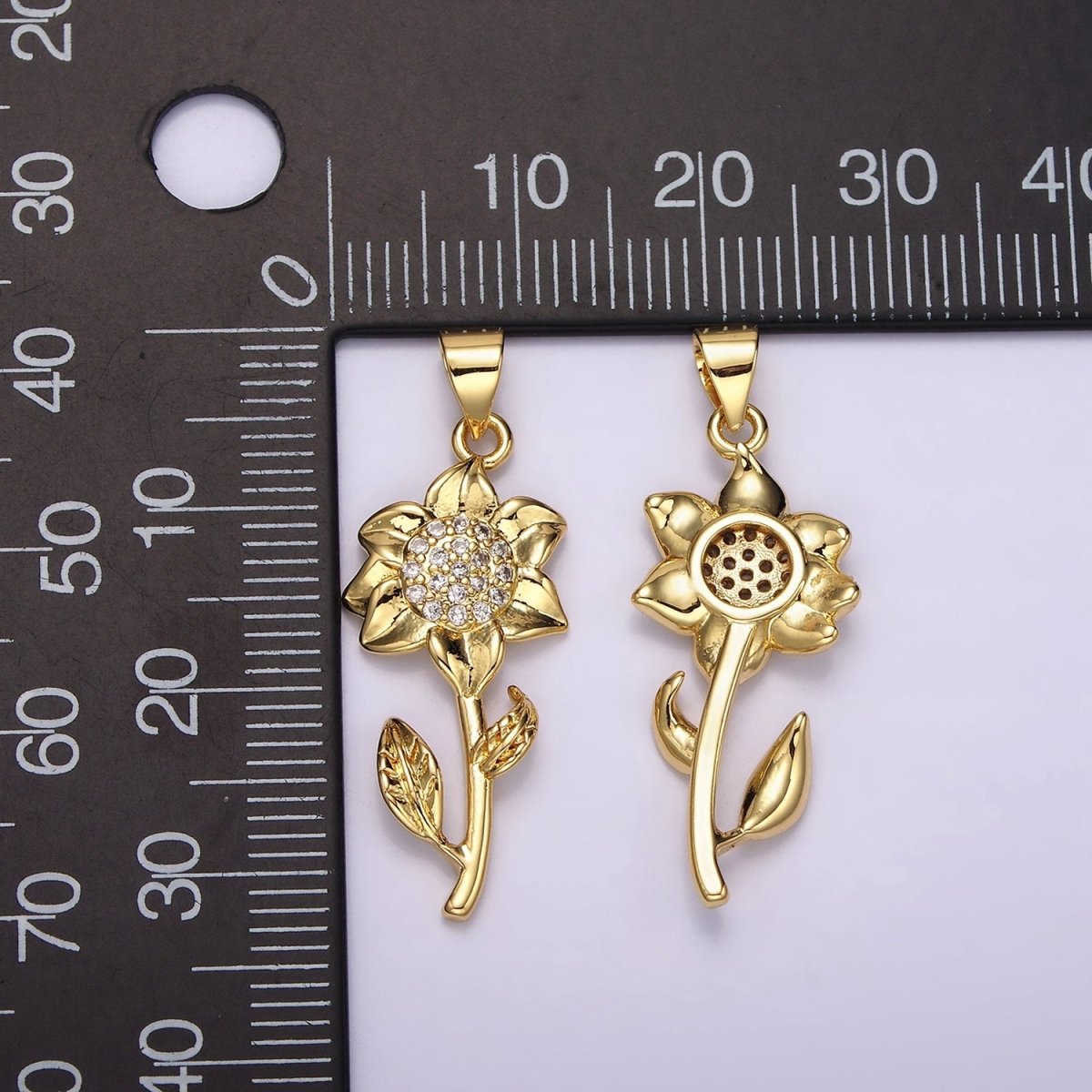 14K Gold Filled Daffodil Flower Nature Clear Micro Paved CZ Pendant | N1942 - DLUXCA