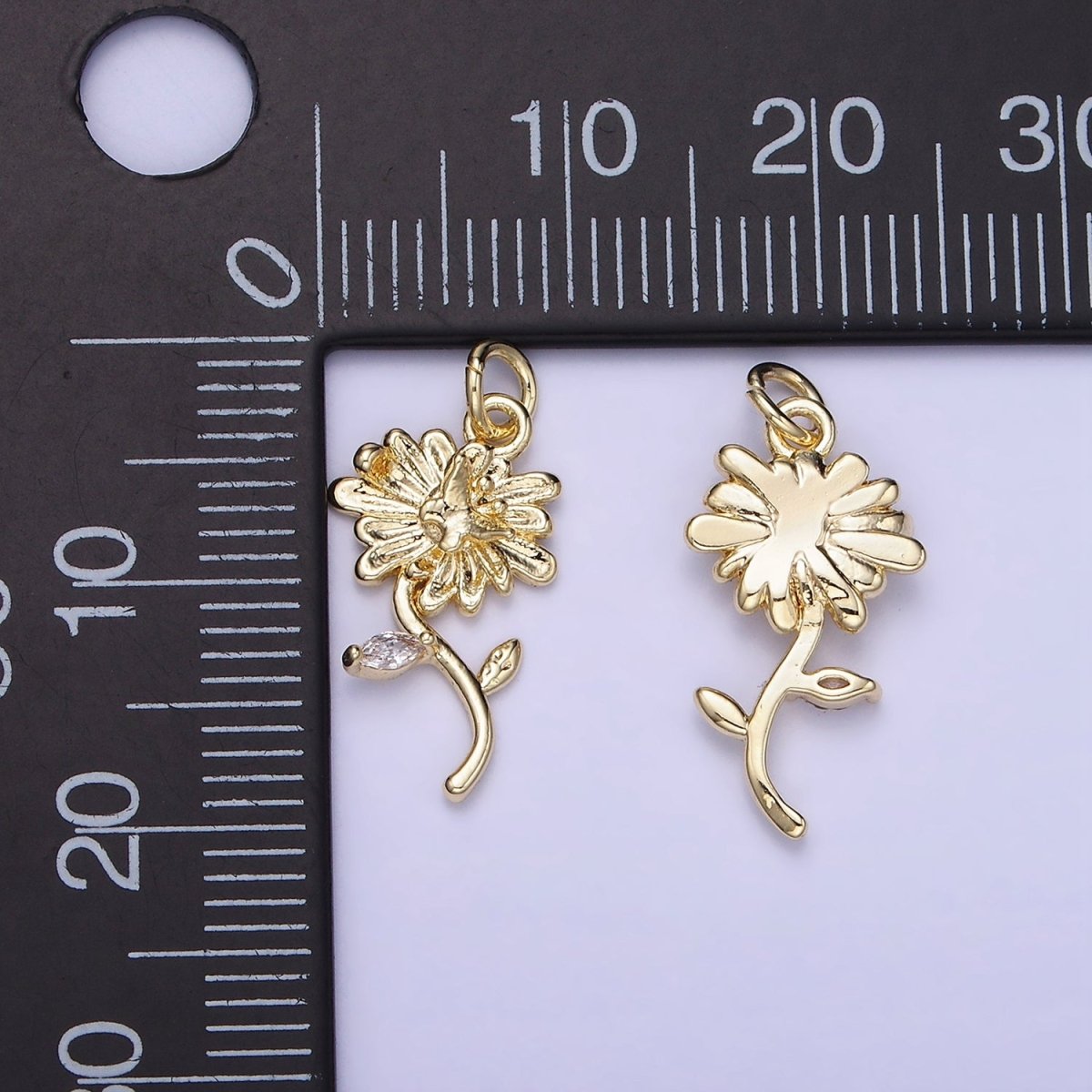 14K Gold Filled Daisy Flower w/ Butterfly CZ Charm | AG-678 - DLUXCA