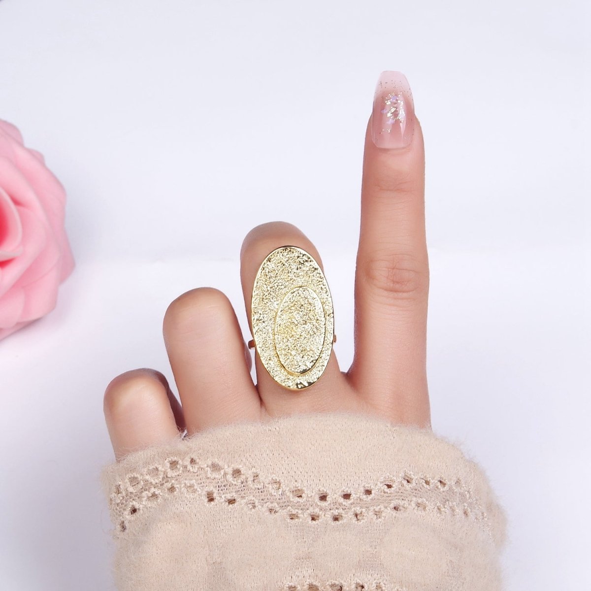 14K Gold Filled Double Oval Hammered Ring | O1321 - DLUXCA
