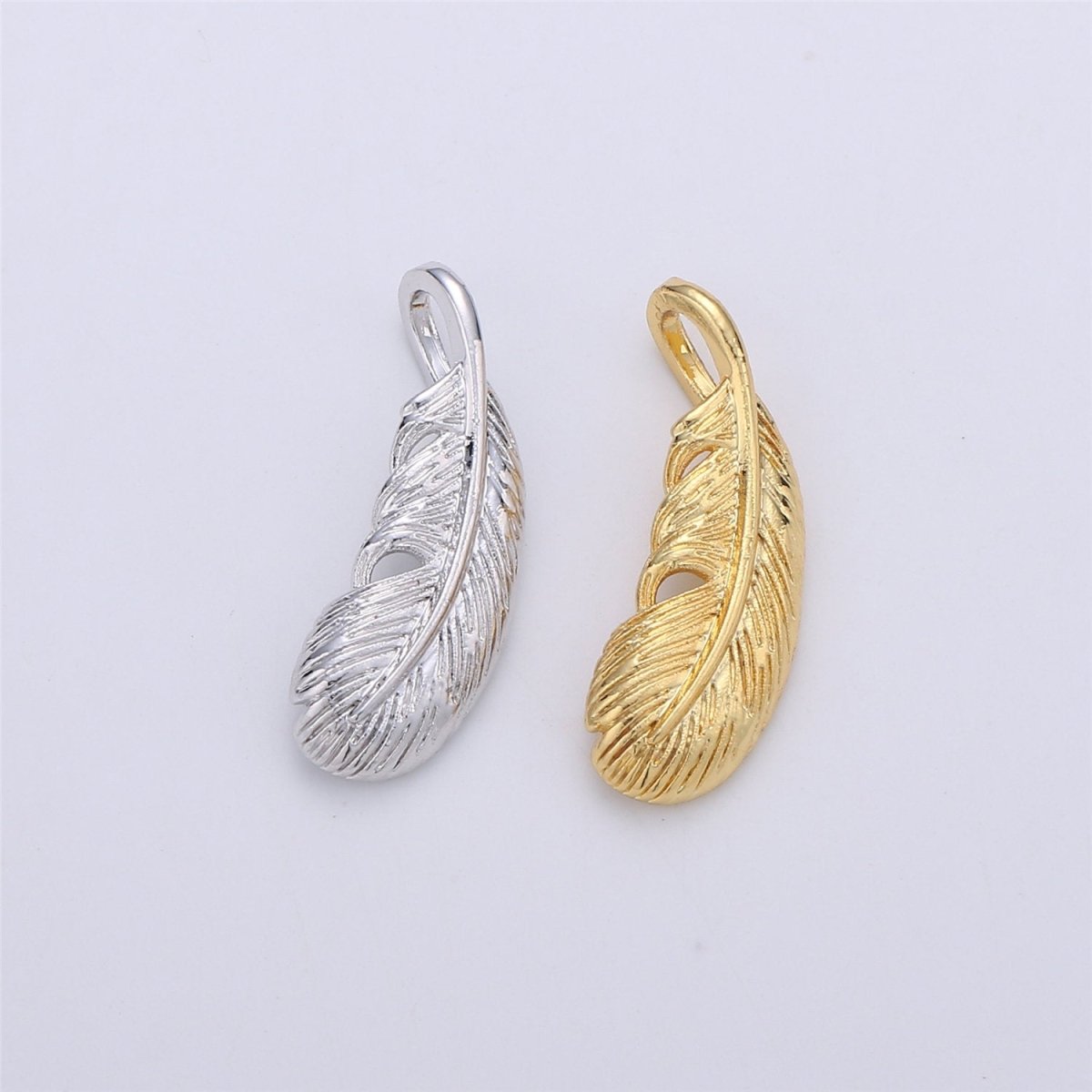 14k Gold Filled feather charm 20x9mm Tiny Feather Charms Dainty Feathers Nature Spiritual Tribal Boho Jewelry Supplies Findings I-590 - DLUXCA