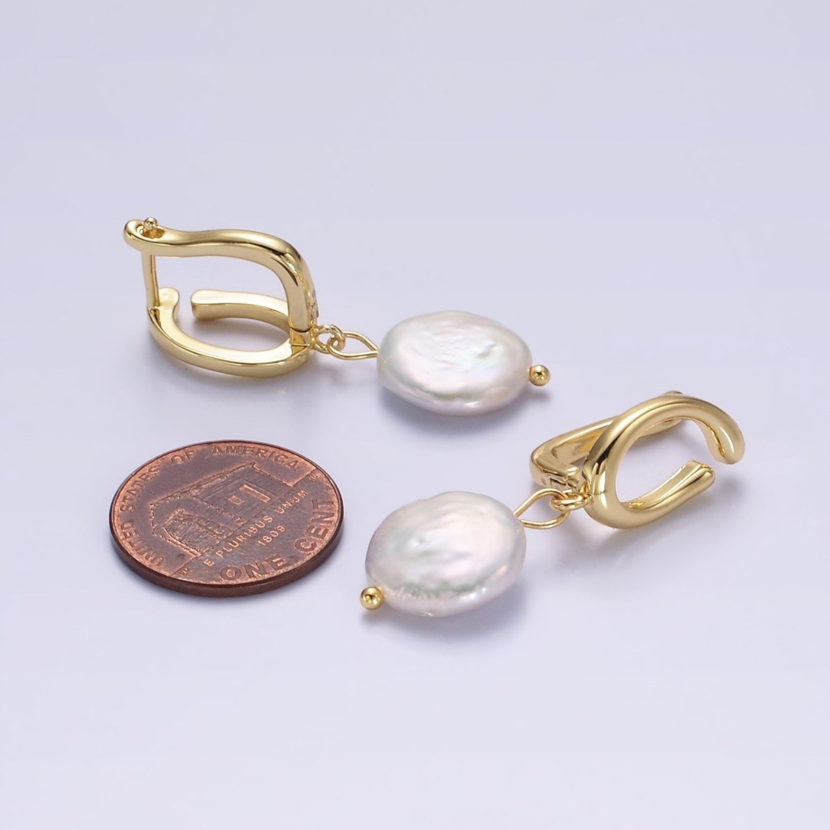 14K Gold Filled Freshwater Pearl Drop Dented Open Oblong English Lock Earrings | AE672 - DLUXCA