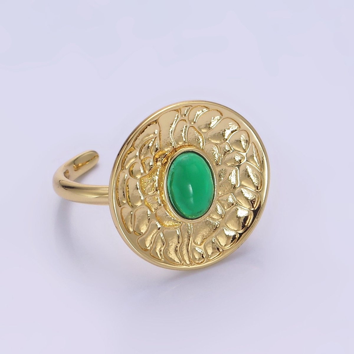 14K Gold Filled Green Prehnite Oval Abstract Hammered Round Ring | O1345 - DLUXCA