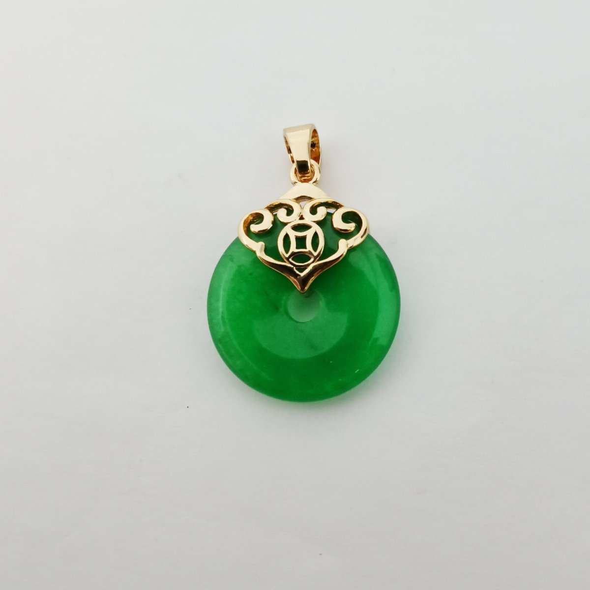 14k Gold Filled Heart with Round Jade Stone charm, Green Donut Stone Pendant, Jade Stone Pendant, Heart Charm Birthstone Jewelry Necklace O-131,O-148 - DLUXCA