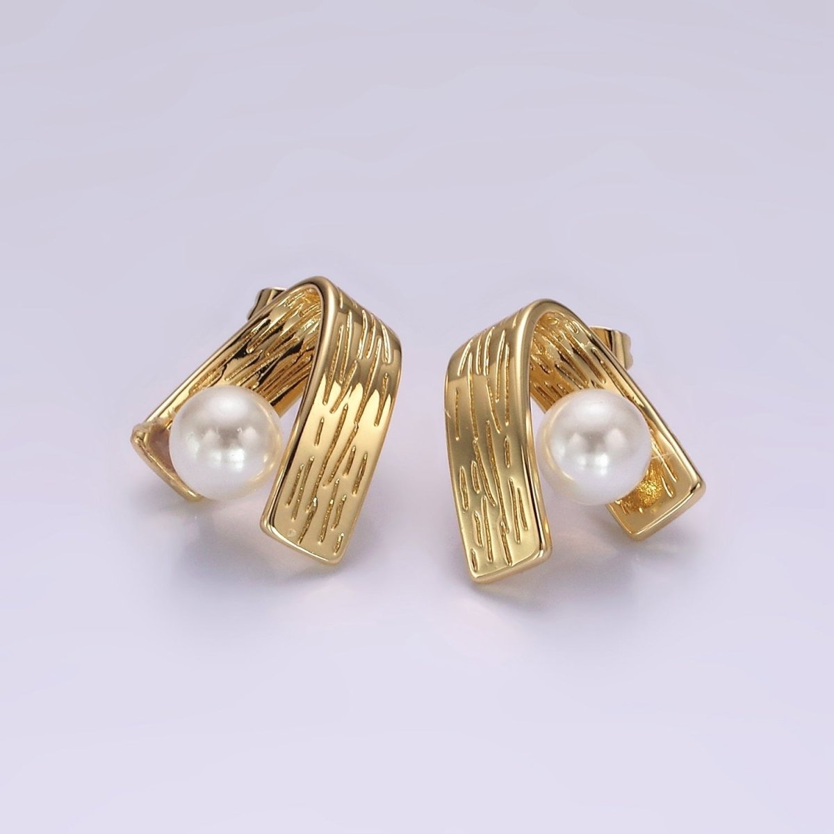 14K Gold Filled Line-Textured Curved Folded Band Pearl Stud Earrings Set | AE956 - DLUXCA