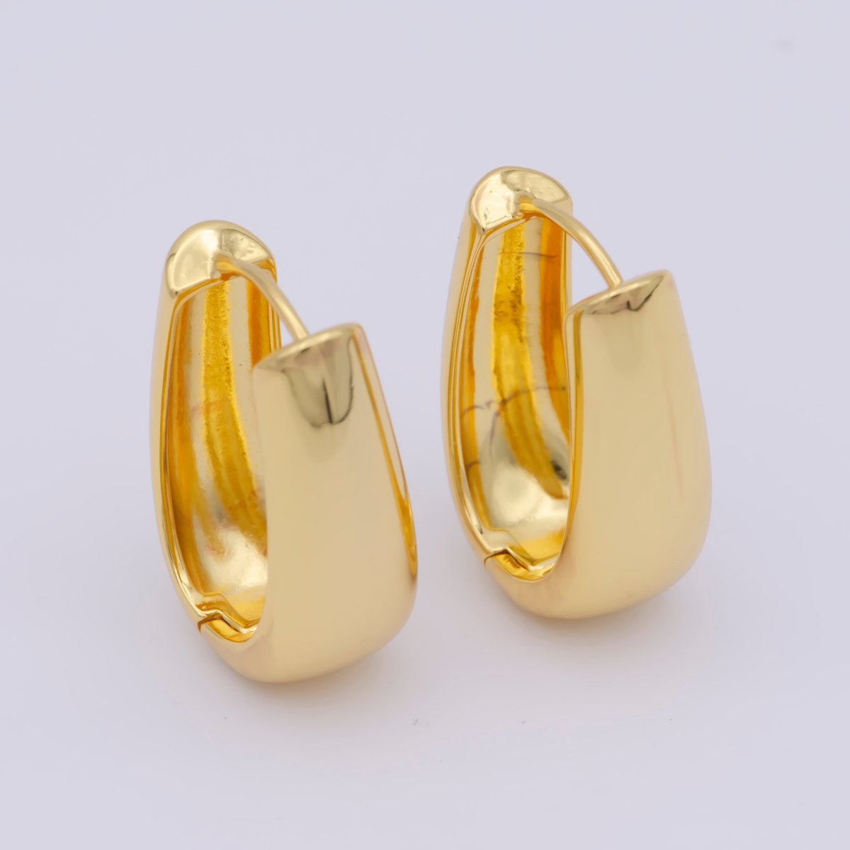 14k Gold Filled Oval Hoop Earrings | Large Thick Hoop Earring for Everyday Wear - DLUXCA